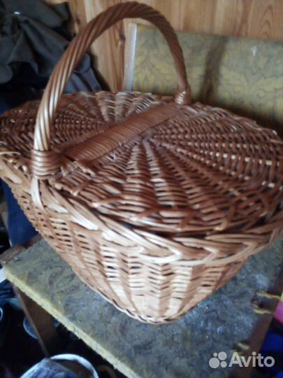 Корзина плетеная большая