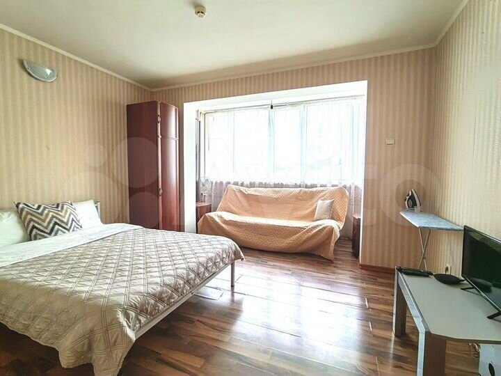 2-к. квартира, 57 м², 8/12 эт.