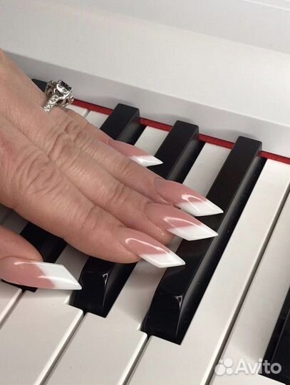 Маникюр,наращивание