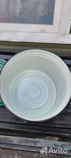 Кастрюля эмалированная