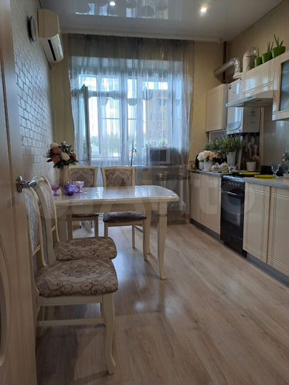 1-к. квартира, 38 м², 1/3 эт.