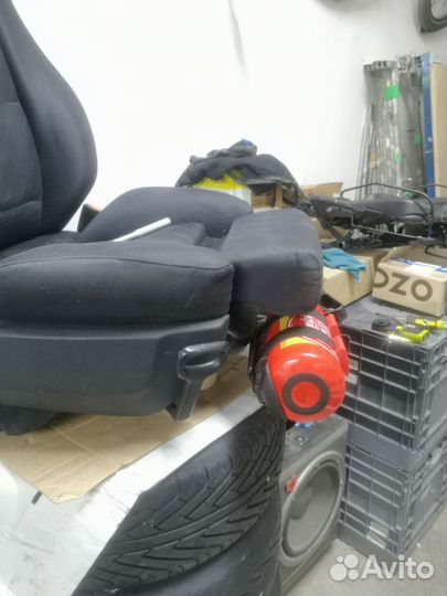 Кронштейн огнетушителя Audi 80/100