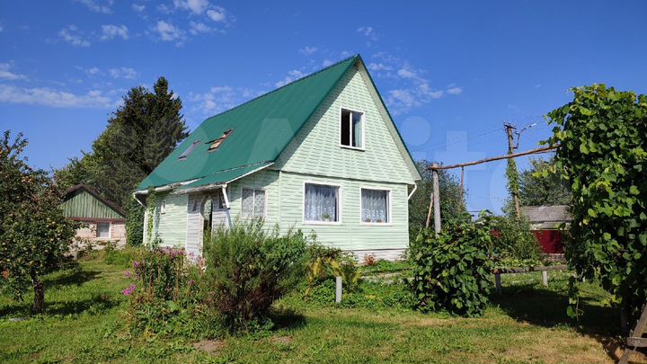 Дом 96,4 м² на участке 10,4 сот.