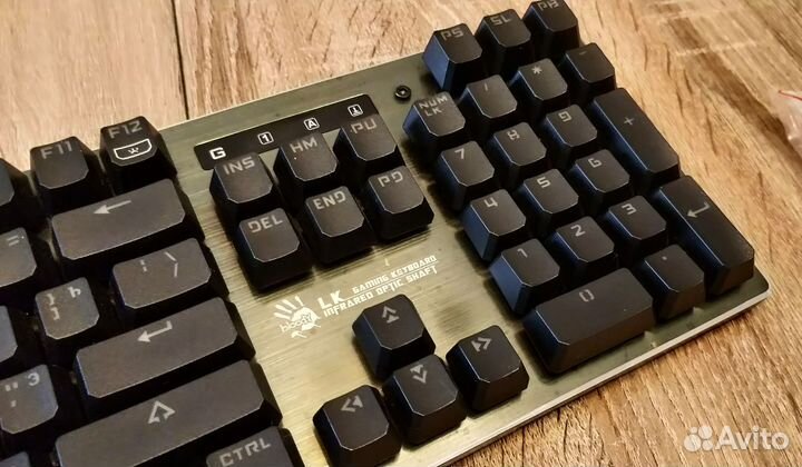 Механическая клавиатура A4Tech Bloody B802R