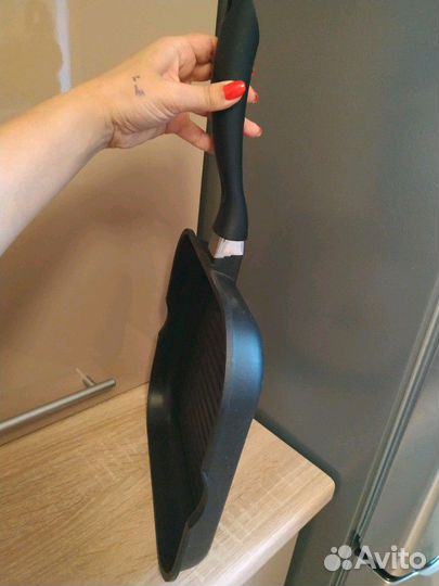 Сковорода-гриль с антипригарным покрытием