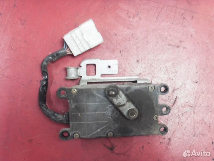 Моторчик заслонки 0637003741 Toyota Corolla Ceres