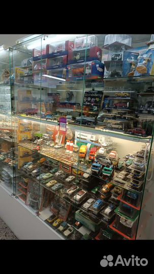 Модели машин 1:43