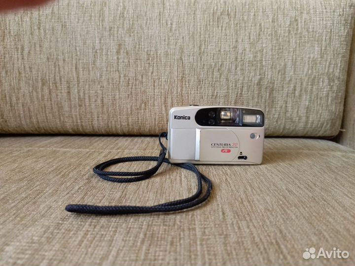 Пленочный фотоаппарат Konica Centuria 30