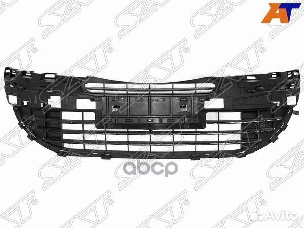 Решетка в бампер Peugeot 408 12-17 ST-PG48-000G-0