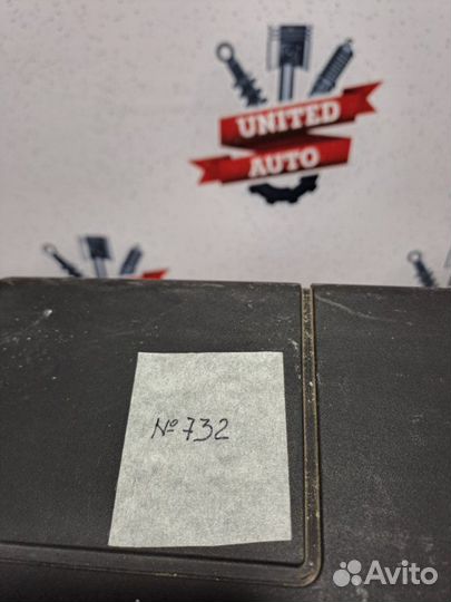 Корпус воздушного фильтра Mercedes M-Class vito