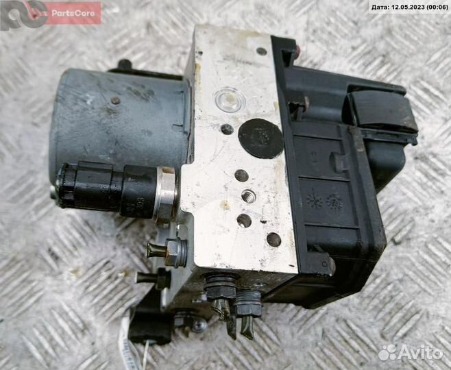 Блок управления тормозами/насос ABS BMW 7-Series