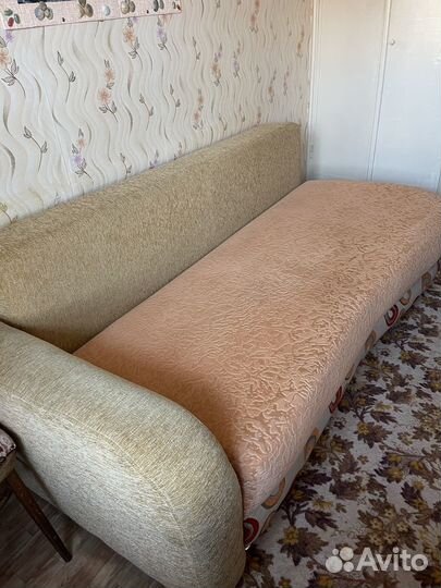 Диван раскладной б/у