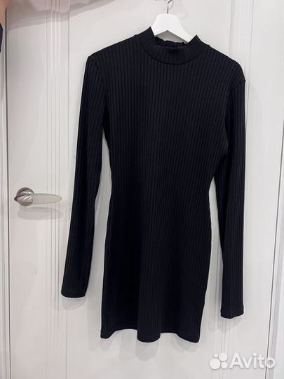 Черное платье