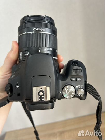 Зеркальный фотоаппарат canon eos 200d