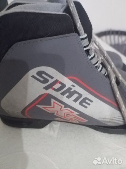 Лыжные ботинки 35р