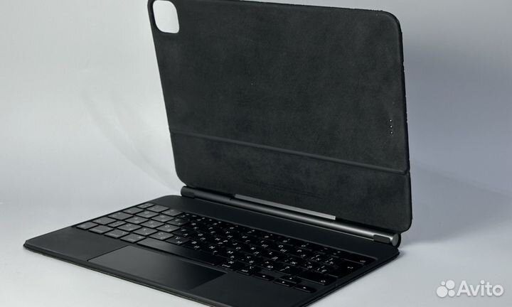 Клавиатура Apple Magic Keyboard для iPad Pro