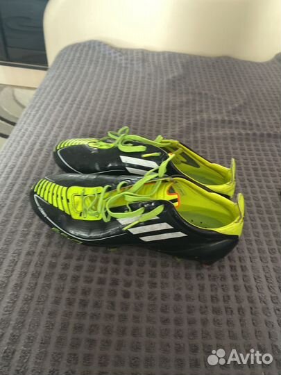 Футбольные бутсы adidas f50