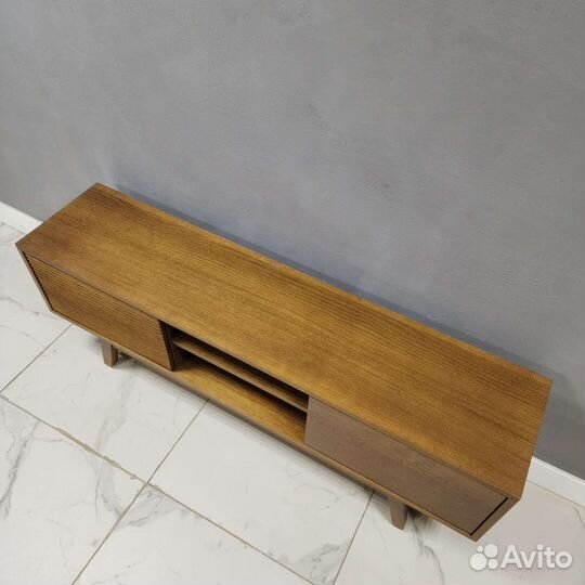 Тумба под Тв