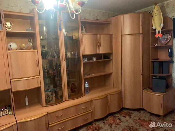 Стенка в гостиную