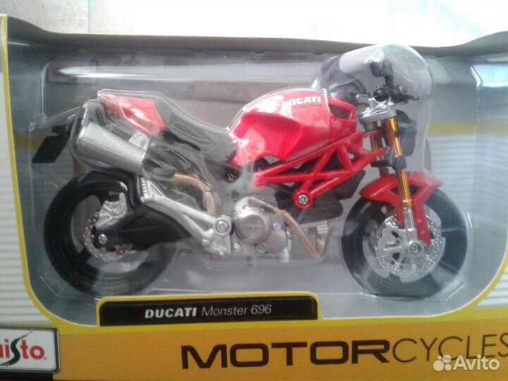 Модель мотоцикла 1:12