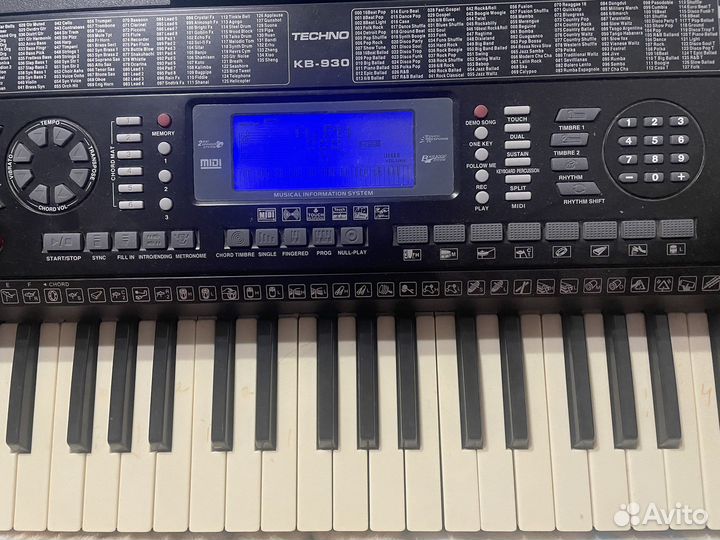 Синтезатор