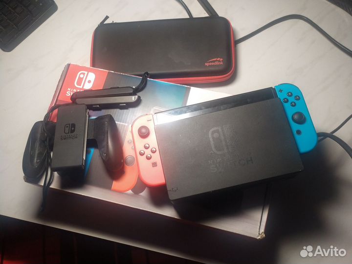 Nintendo switch rev 1 полный комплект + игра