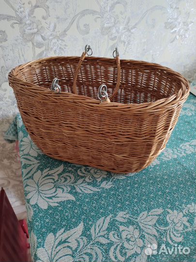 Корзина плетеная
