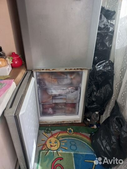 Холодильник бу beko