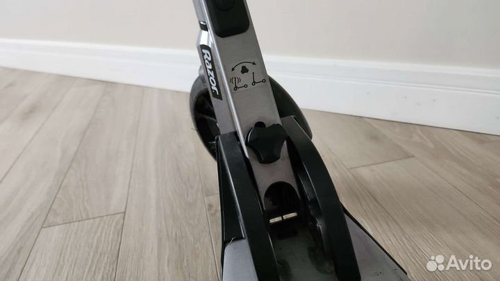 Электросамокат razor e prime бу