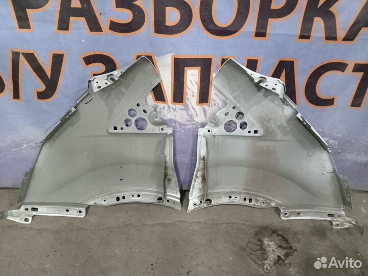 Ford transit 8 крыло переднее правое левое с2014+