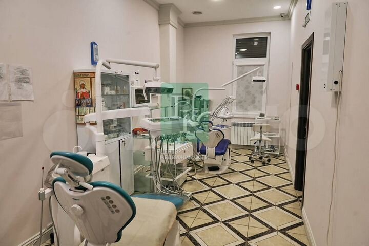 Продажа ул. Парковая д.14.Помещение свободного наз