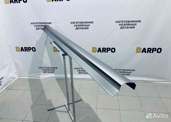 Пороги для Toyota Corolla 150 2006-2013 (E150)