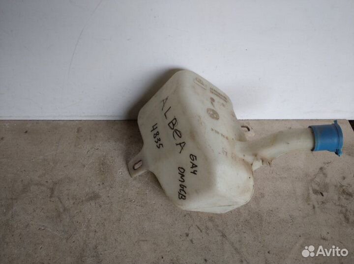 Бачок омывателя Fiat Albea 2008