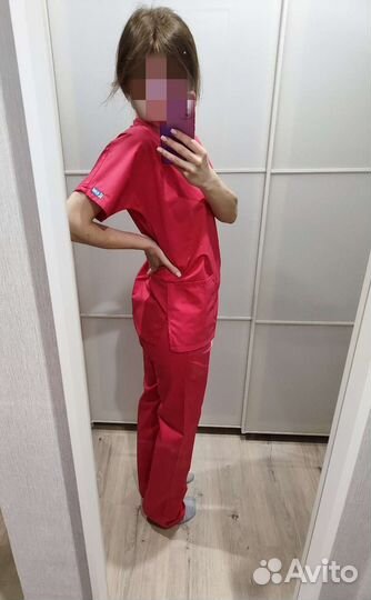 Костюм медицинский новый Delaware