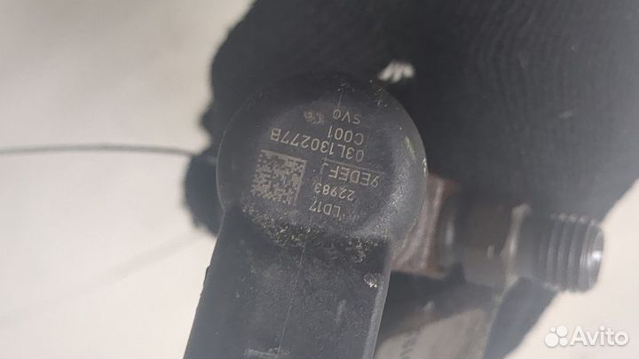 Форсунка топливная Skoda Octavia (A5), 2012