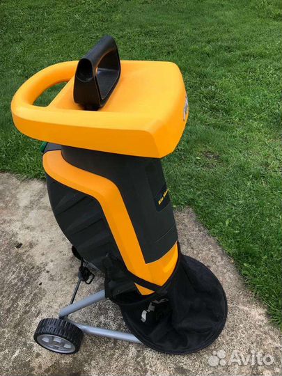 Измельчитель садовый электрический Stiga