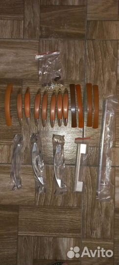 Мебельная фурнитура ручки, ножки