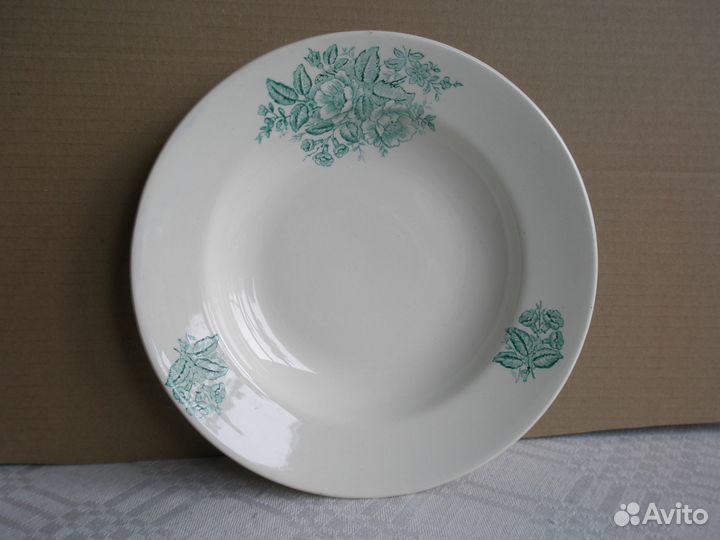 Тарелки (советский фарфор)