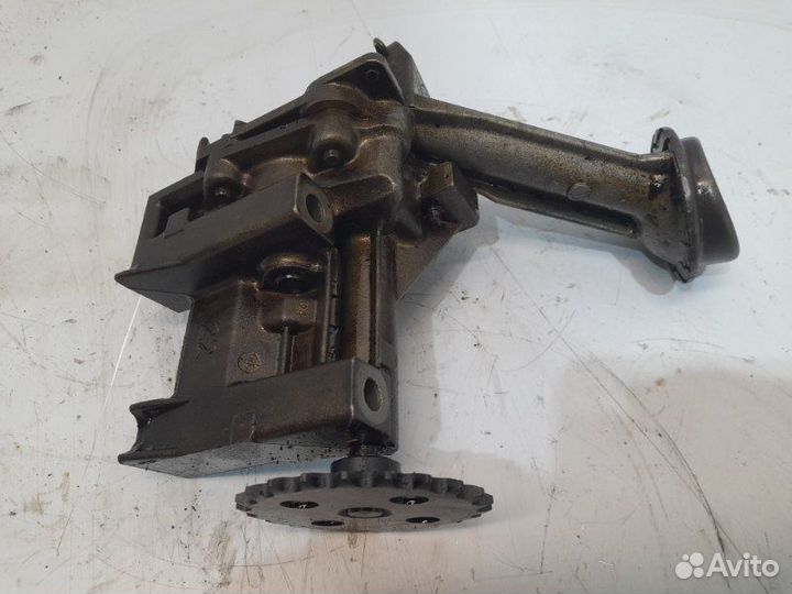 Насос масляный Renault Sandero 1.6 K4M 2010