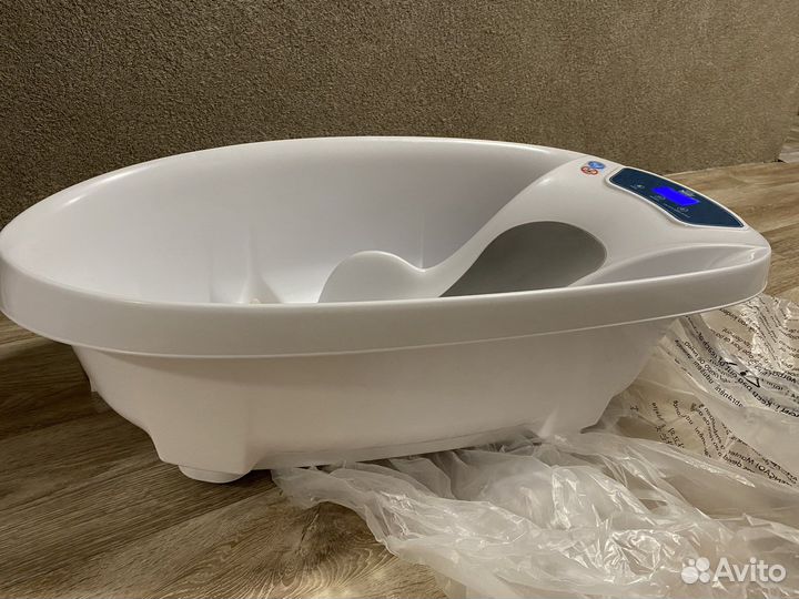 Ванночка для купания с термометром и весами