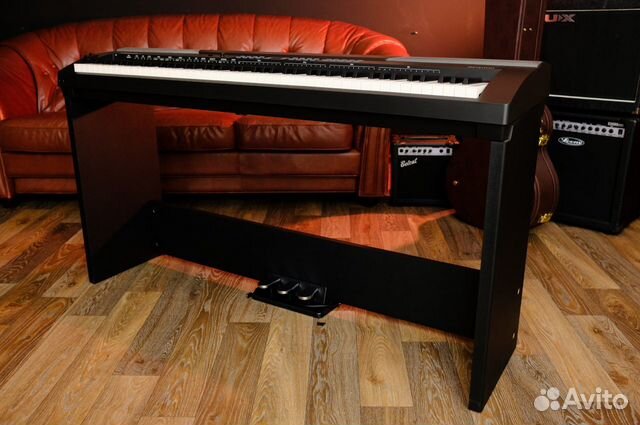 Корпусное цифровое пианино (Комплект)
