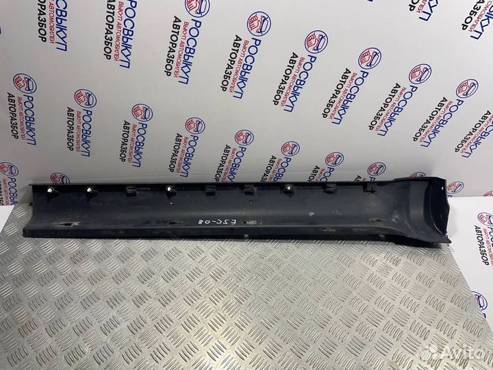 Накладка порога Ford Escape (R3) II (2007–2012)