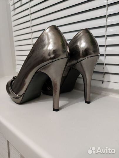 Туфли серебристые 37 новогодние