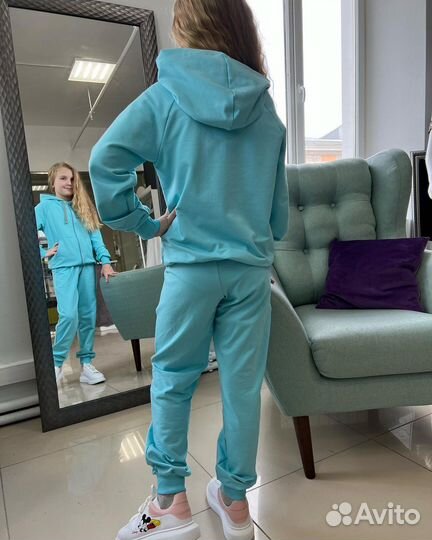 Спортивный костюм для девочки