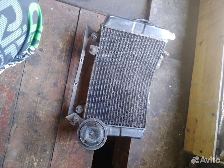 Запчасти на Сузуки РФ 400,бандит