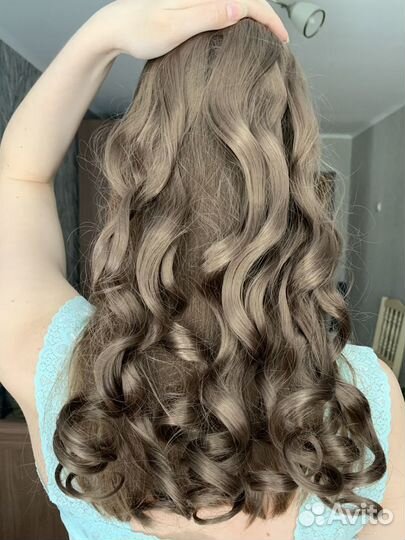 Волосы на заколках