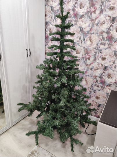 Ель искуственная 180