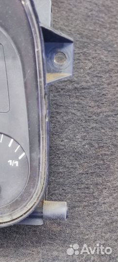 Панель приборов Volkswagen Golf 3