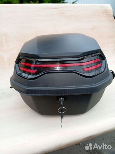 Кофр для скутера, мотоцикла