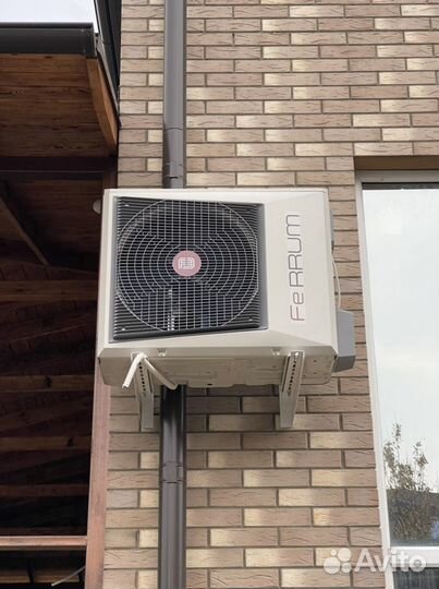 Сплит система Midea FeRRum компрессор Toshiba